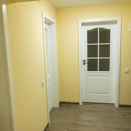 Iulian Appartement Brăila Buitenkant foto